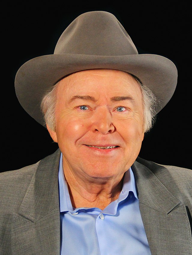 Roy Clark Unveiled: Wealth, Legacy & Life Story