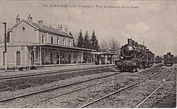 La gare de Sain-Yrieix vers 1920.