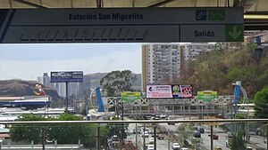 San Miguelito stasiun metro, Panama.jpg