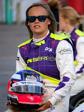 <span class="mw-page-title-main">Sarah Moore (racing driver)</span> British racing driver