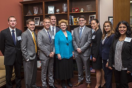 Stabenow meeting with students from the Ross School of Business in 2016