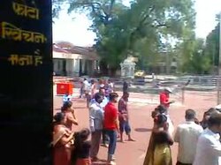 Shrine of Shani Shingnapur.webm