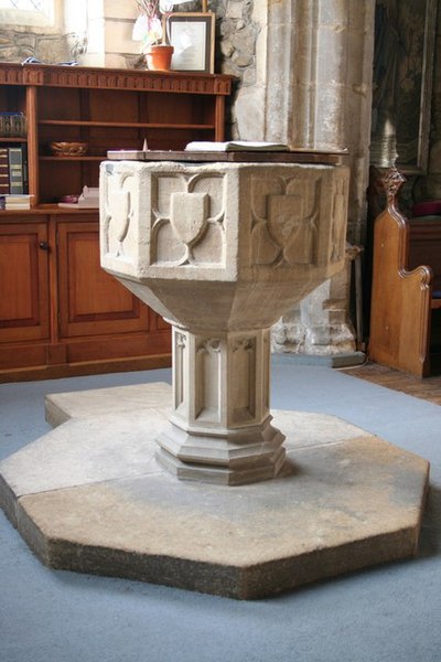 File:St.Mary's font - geograph.org.uk - 731913.jpg