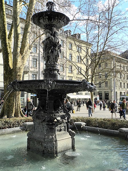 File:Stadelhoferplatz 2012-03-30 17-28-04 (P7000).JPG