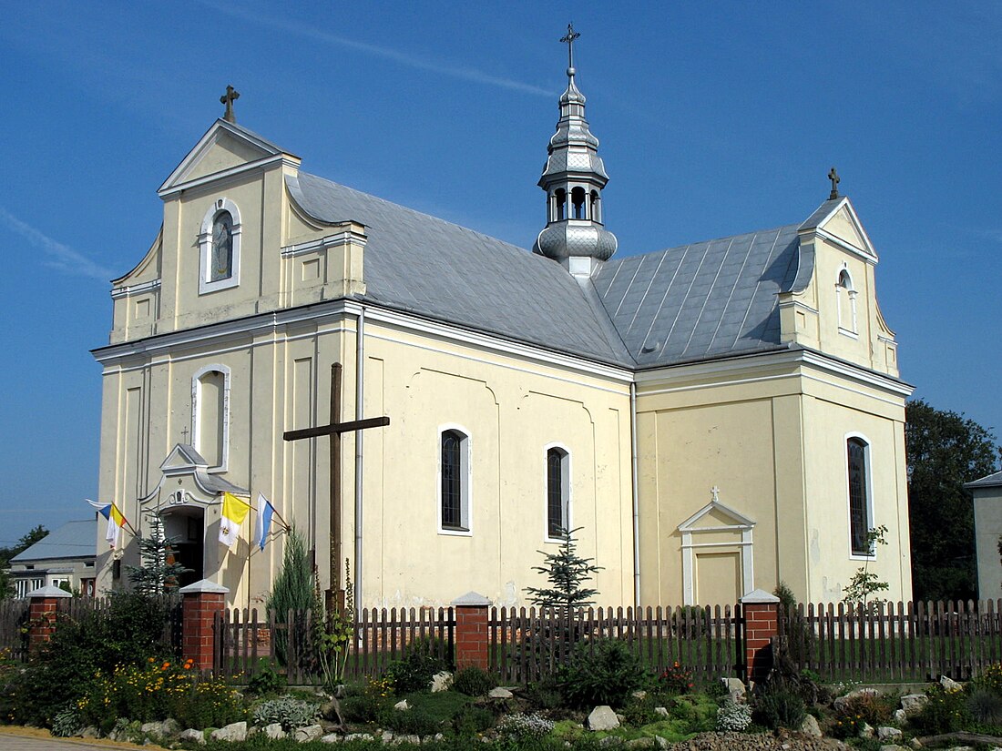 Parafia Trójcy Przenajświętszej w Starym Dzikowie