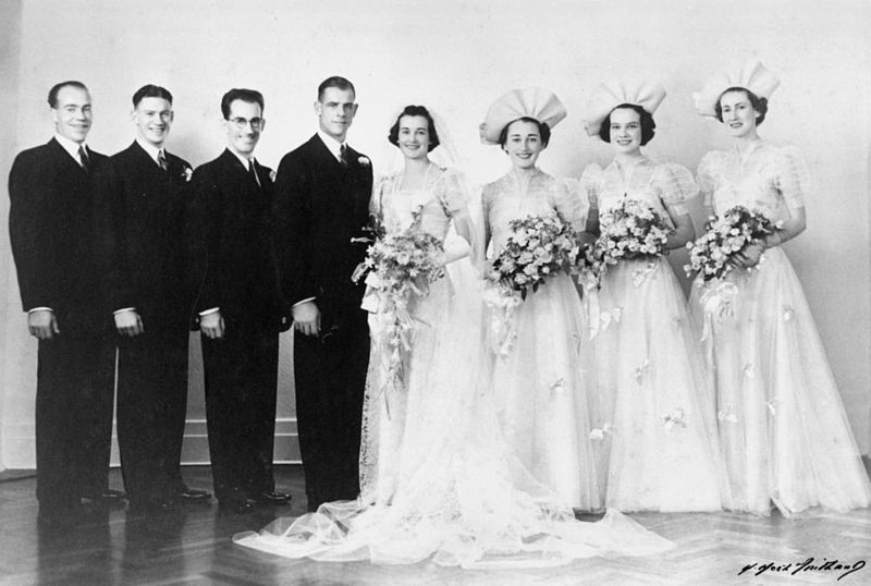 File:StateLibQld 1 138236 James Wieneke as best man at a friend's wedding, ca. 1936.jpg