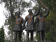 Statue of Sukhdev Thapar, along with Bhagat Singh and Rajguru Statues of Bhagat Singh, Rajguru and Sukhdev.jpg