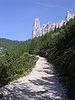 Weg zum Rifugio Vazzoler mit der Torre Venezia