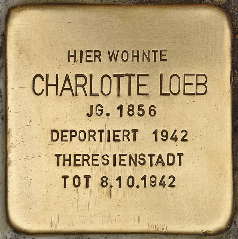 Stolperstein für Charlotte Loeb (Wiesbaden).jpg