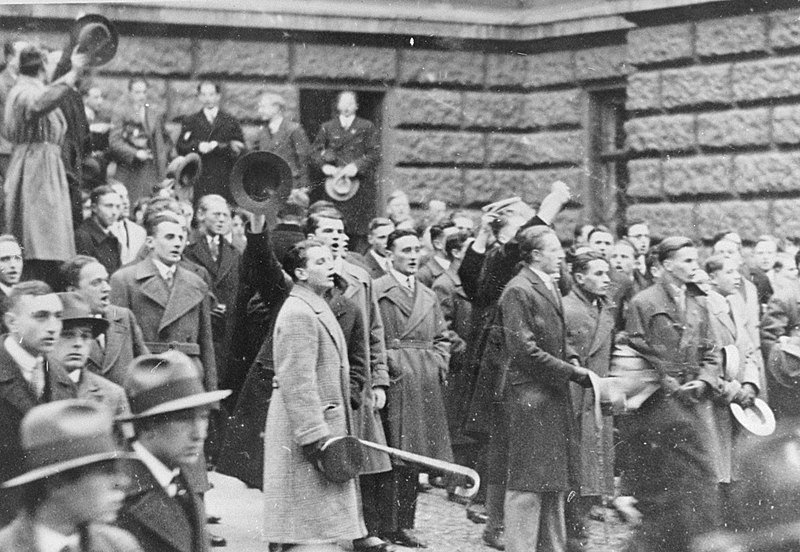 File:Students riot at the University of Vienna after Nazi attempt to prevent Jews from entering the university.jpg