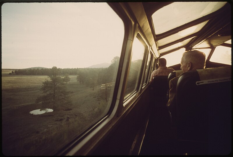 File:THE SOUTHWEST LIMITED'S DOME CAR ATTRACTS PASSENGERS INTERESTED IN LOOKING AT THE EARLY MORNING ARIZONA LANDSCAPE.... - NARA - 555971.jpg