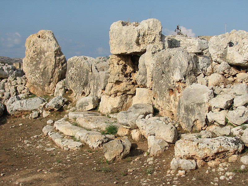 File:Ta'Hagrat2.jpg