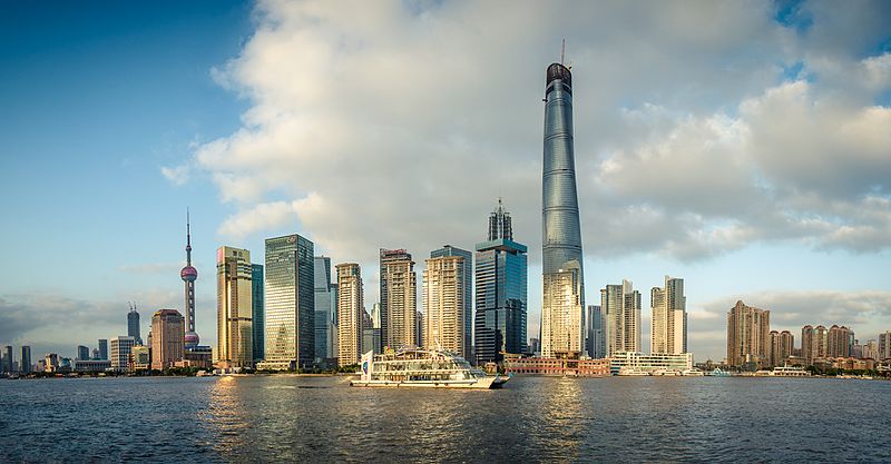 File:Tarde en Shanghai — at The Bund 外滩. (15730639211).jpg