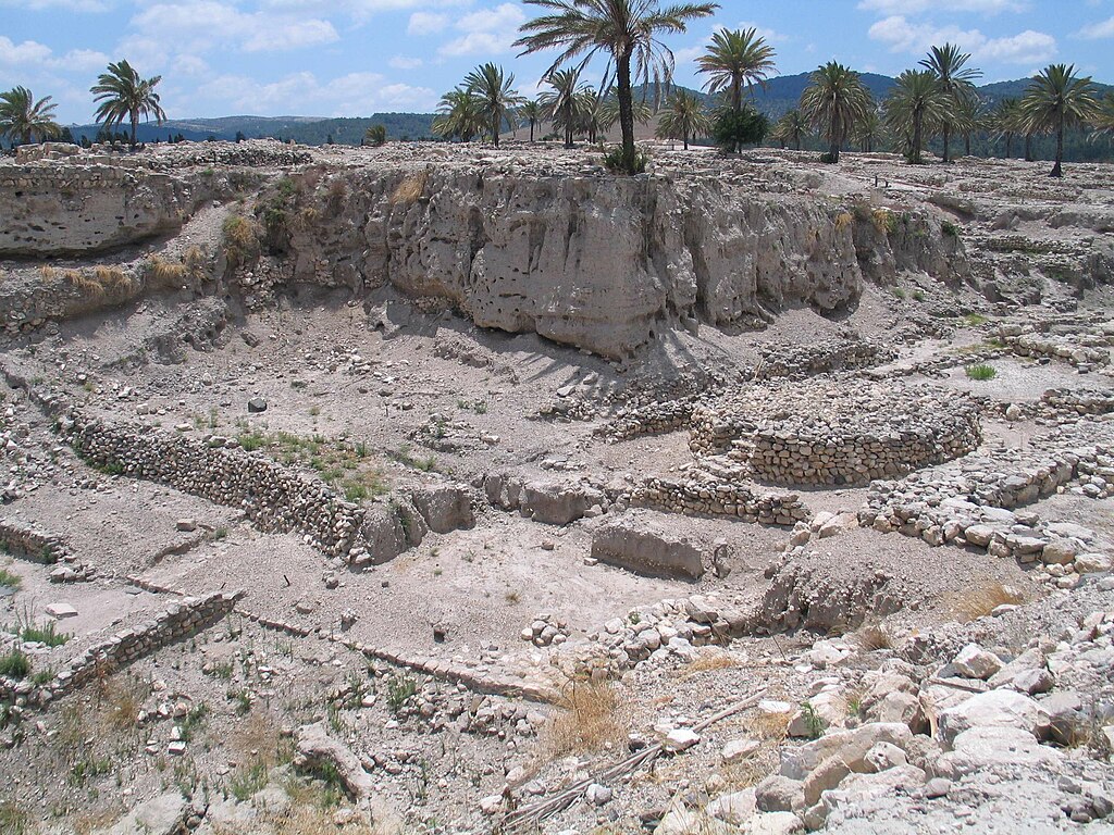 Megiddo - kanaanäischer Tempelbezirk - vergrößerbar