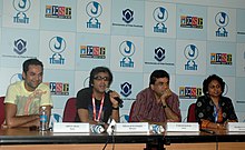The Director of the film, Dibakar Banerjee, the Actors Paresh Rawal, Abhay Deol and the Director (M&C), PIB, Ms. Prabhavati Akashi at a press conference, during the 39th International Film Festival (IFFI-2008), in Panaji, Goa on 27 November 2008. The Director of the Hindi film "OYE LICKY, LUCKY OYE", Mr. Dibakar Banerjee, the Actors Mr. Paresh Rawal, Mr. Abhay Deol and the Director (M&C), PIB, Ms. Prabhavati Akashi at a press conference.jpg