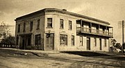 Thumbnail for File:The old Windsor Castle Hotel at Dunolly about Nov 1938.jpg