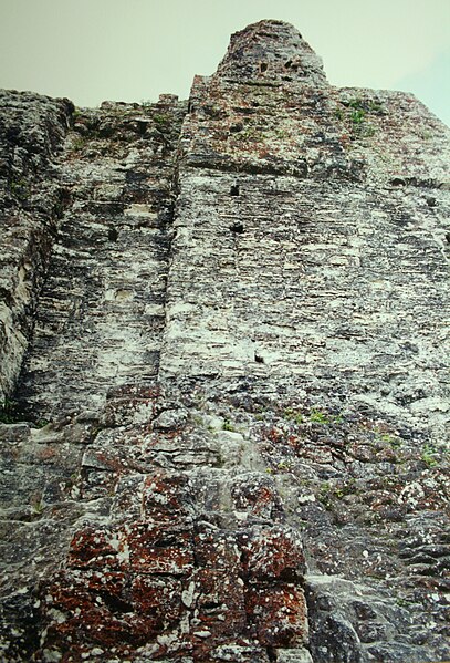 File:Tikal Temple IV (9791287786).jpg