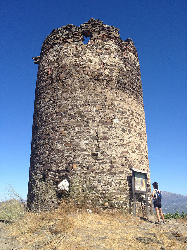 File:Torre_de_la_Atalaya.jpg