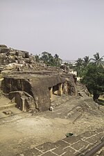 Thumbnail for File:Udaygiri caves .00.jpg