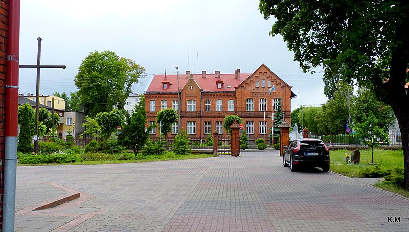 File:Urząd Miejski - panoramio.jpg