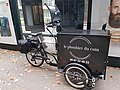 Vélo cargo de plombier à Annecy.