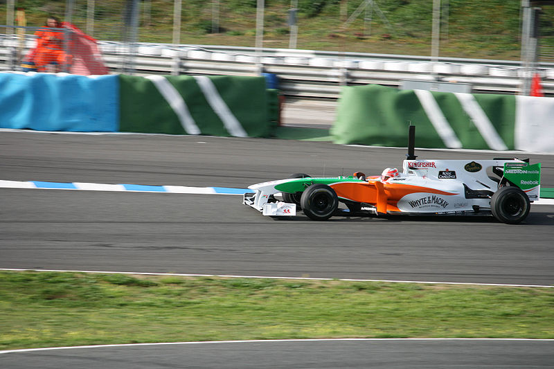 File:Vitantonio Liuzzi 2010 Jerez test 4.jpg