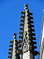 L'Église Notre-Dame, façade ouest, un des pinacles 2