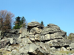 Der granitene Gipfelfelsen des Wachtsteins