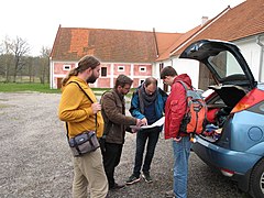 Participants during a planning for a day at Wikiexpedition