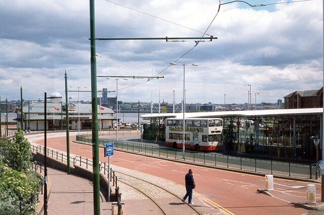 Woodside Ferry Terminal, Birkenhead Heritage Tramway and Woodside bus station