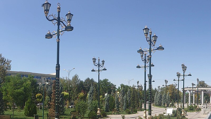 File:Ylham Alley Ashgabat 03.JPG