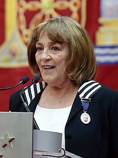 (Carmen Maura) Entrega de la Medalla internacional de las Artes de la Comunidad de Madrid a Carmen Maura (33552184358) (cropped).jpg