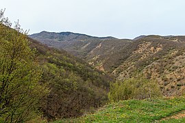 Падините на Серта над с. Лубница