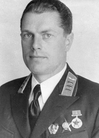 <span class="mw-page-title-main">Andrey Yumashev</span> Soviet test pilot (1902–1988)