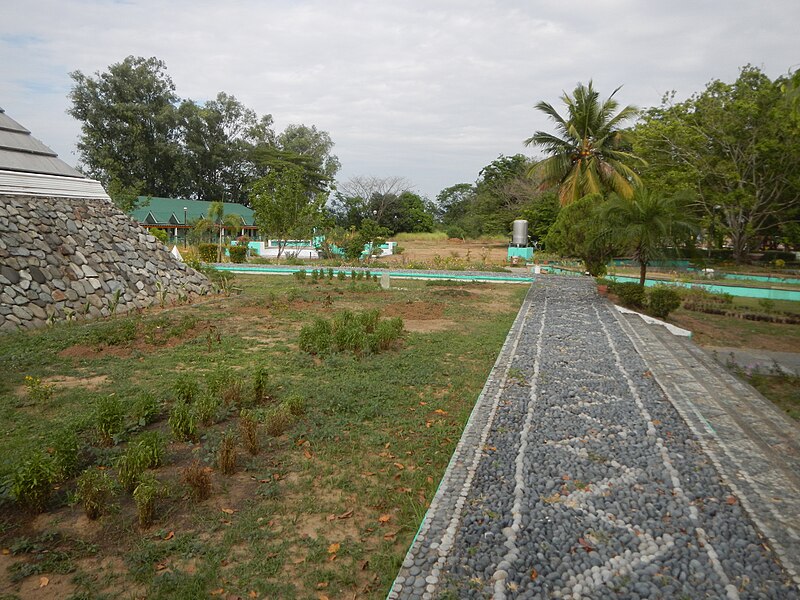 File:02730jfPangasinan Church Roads Landmarks Manaoagfvf 14.JPG