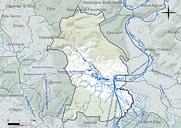 Carte en couleur présentant le réseau hydrographique de la commune