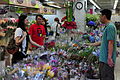 * Nomination: flower market in Hongkong --Ralf Roletschek 15:35, 28 August 2013 (UTC) * * Review needed
