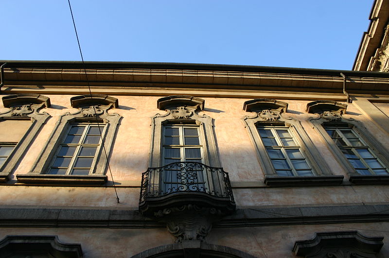 File:1824 - Milano - Palazzo Litta - Dettaglio facciata - Foto Giovanni Dall'Orto - 15.-Sept-2007.jpg