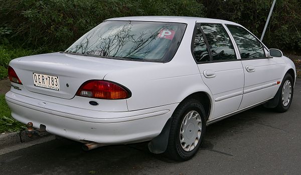 Ford Falcon Futura sedan. Amber rear turn signals on GLi and Futura sedans replaced the white EF lenses.