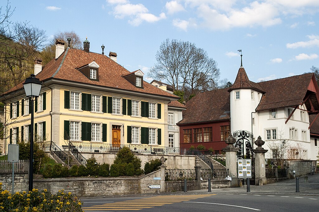 2003-Lenzburg-Burghalde.jpg