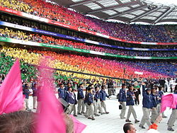 טקס הפתיחה של הספיישל אולימפיקסה באצטדיון קרוק פארק, דבלין, אירלנד, 21 ביוני 2003