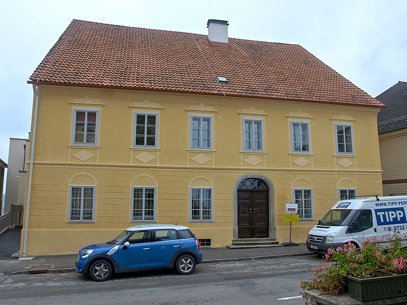 File:2012.10.21 - Strengberg Markt 30 - 01.jpg