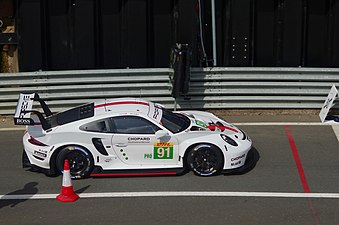 2019 Porsche 911 RSR (991) with side exhausts