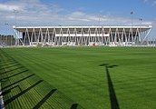 Neubau eines Fußballstadions für den Sportclub Freiburg mit Trainingsrasenplätzen im Vordergrund