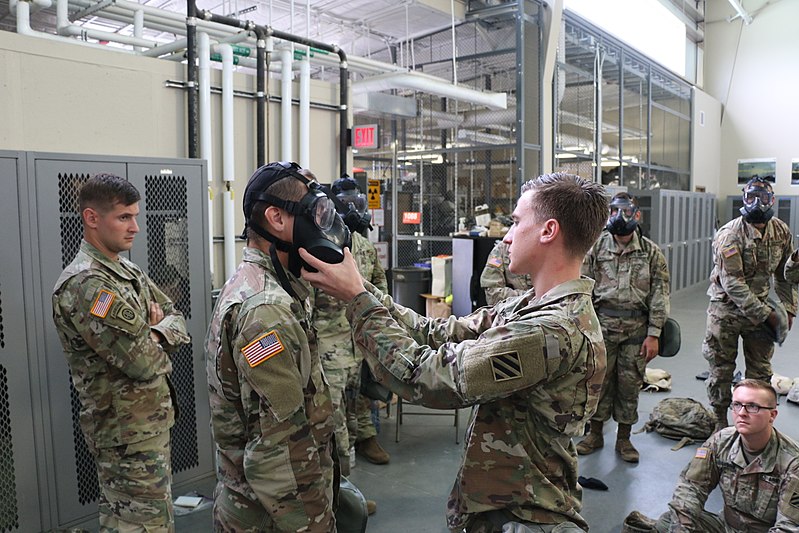 File:6-8 CAV trains on Army's newest gas mask 170711-A-GS006-007.jpg