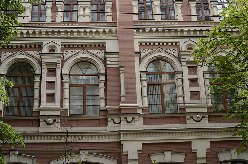 File:9 Velyka Zhytomyrska Street, Kiev 04.JPG