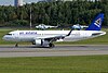 Air Astana, P4-KBF, Airbus A320-232 (44305976621).jpg