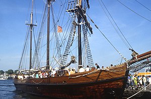 Amsterdam sail 1990 4.jpg