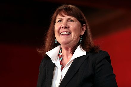 Kirkpatrick at a campaign event with supporters in Phoenix, Arizona.
