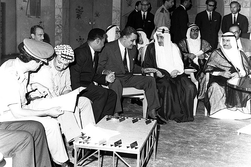 File:Arab leaders at a Summit in Cairo.jpg